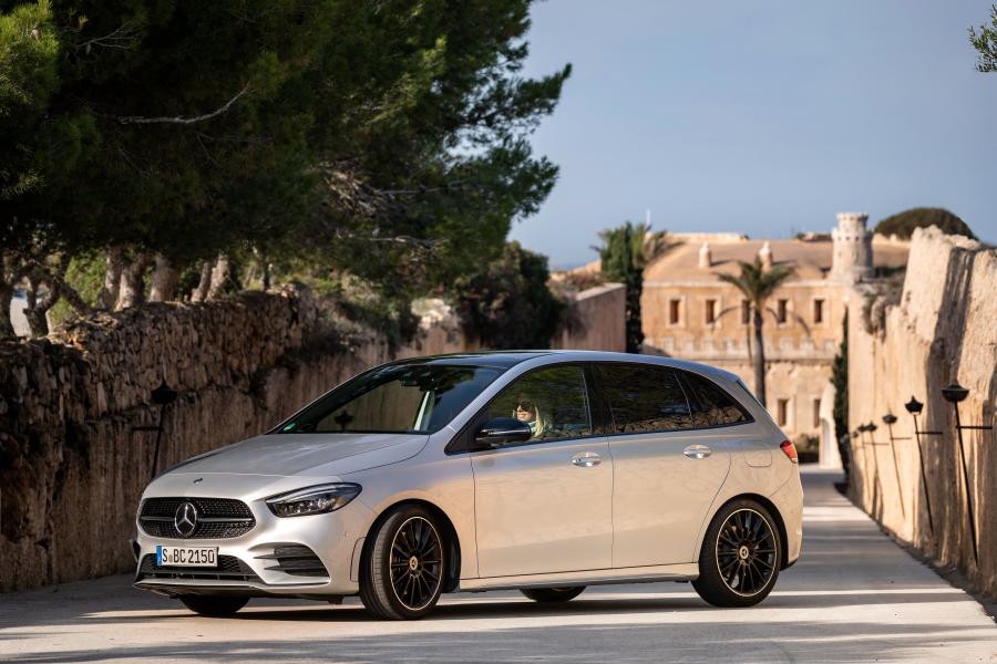  Mercedes-Benz B200 d AMG Line (W247) 2019 года  (фото 23 из 61)
